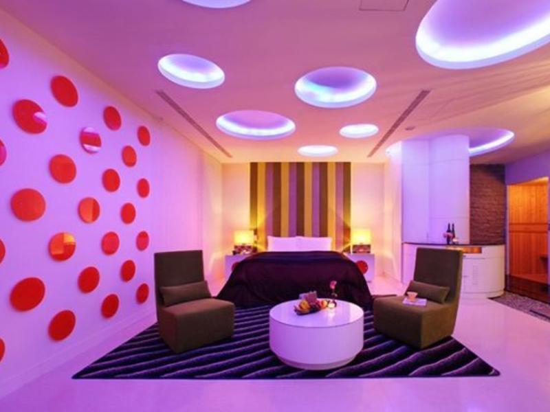 In Night Hotel Tchaj-čung Exteriér fotografie